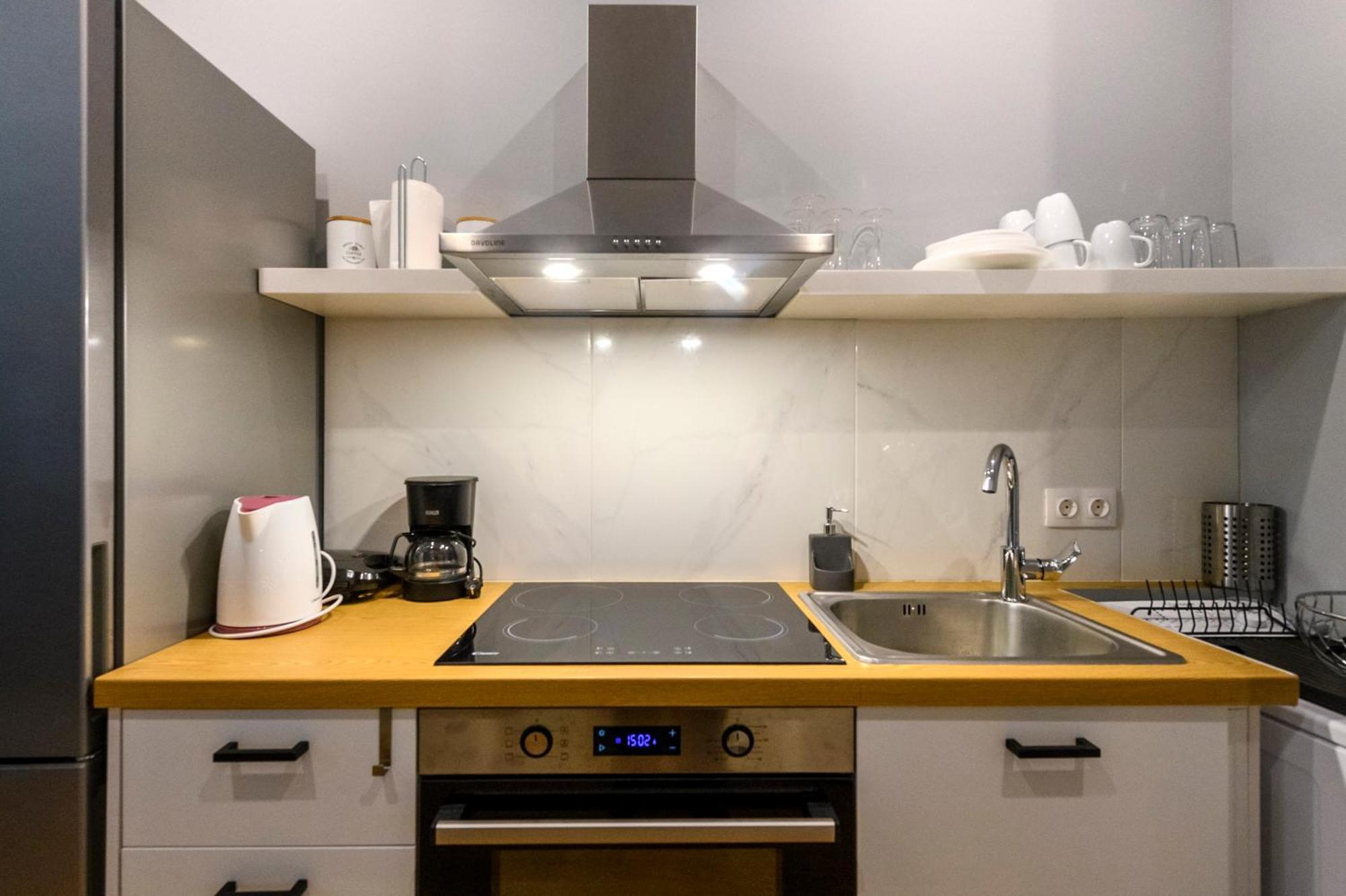Athenian Center Apartments Экстерьер фото