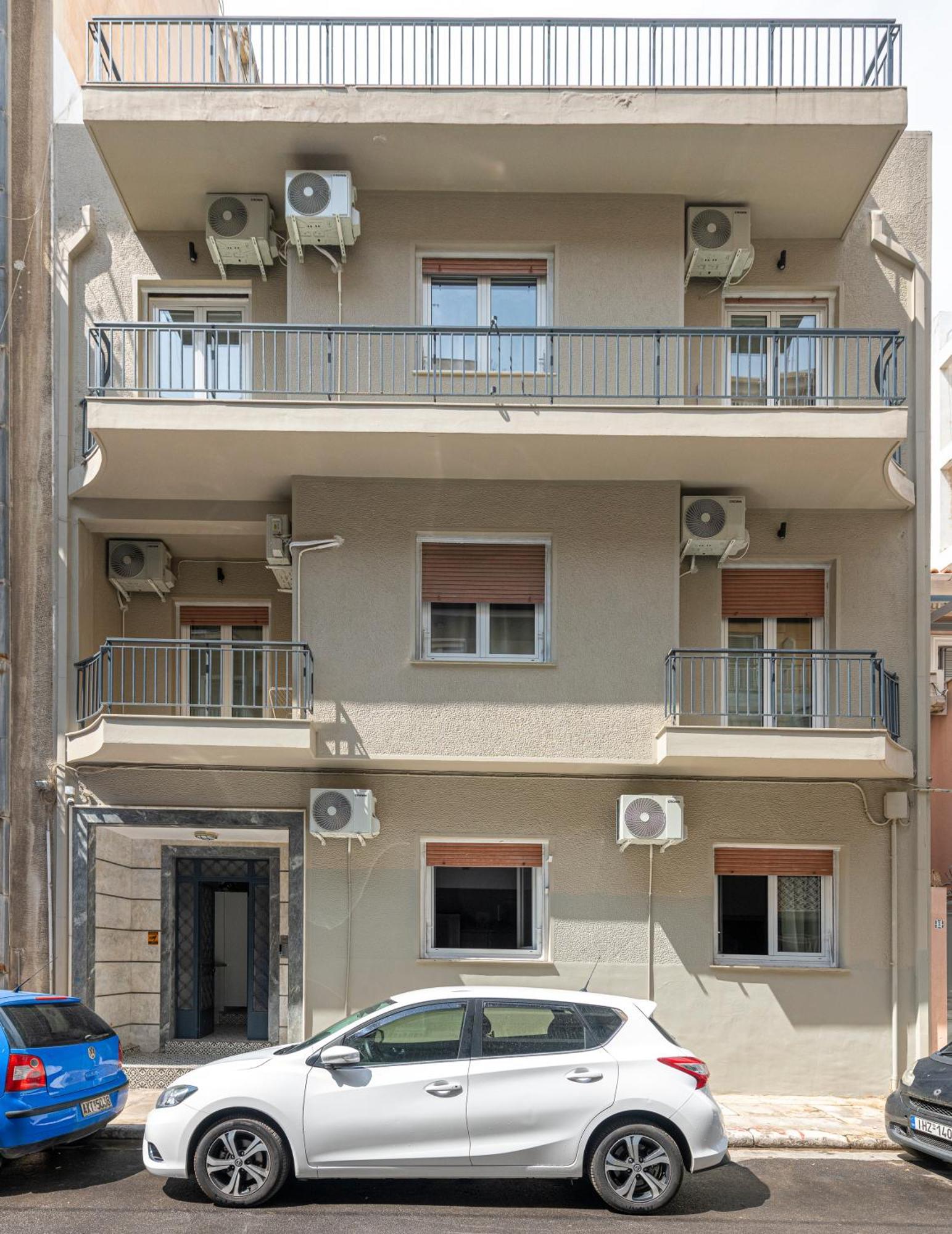 Athenian Center Apartments Экстерьер фото